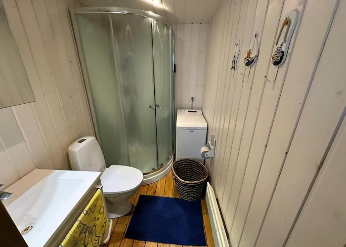 Privaatne Saunamajaga Suvila Peipsi Kaldal 度假居