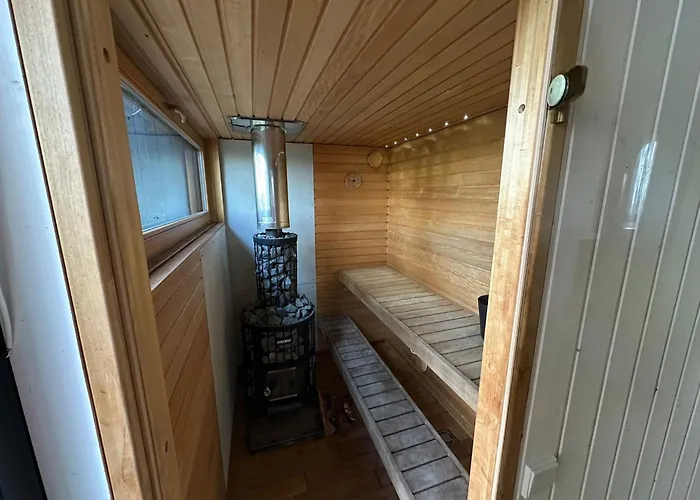 Privaatne Saunamajaga Suvila Peipsi Kaldal 度假居 *